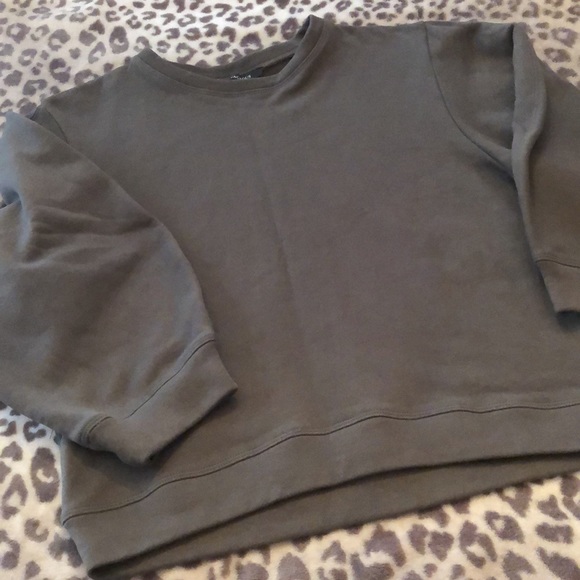 Olivaceous Bubble Arm Sweatshirt in Olive Green Size Small Women’s - Picture 4 of 11